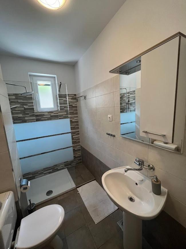 Blue Art Apartment Sveti Juraj Dış mekan fotoğraf